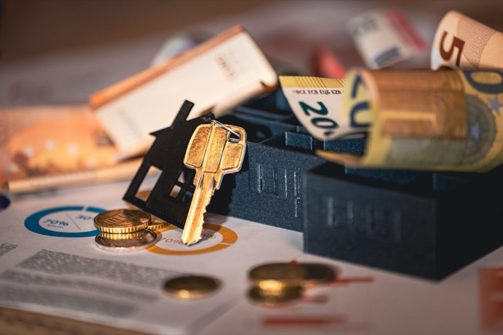 Aides pour adapter son logement en France